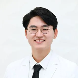Dr. Sung Jean Hwang